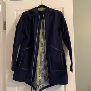 Mondetta raincoat windbreaker jacket